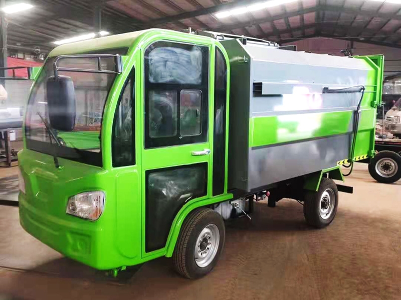 电动挂桶垃圾车
